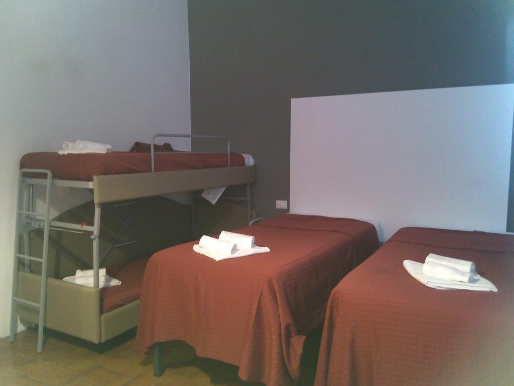 Hotel Piccola Firenze Firenzuola Zimmer foto